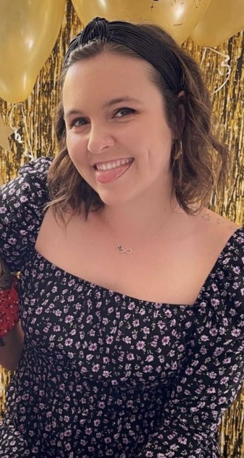 Let’s all look at my buddy’s girlfriend & jack our cocks off