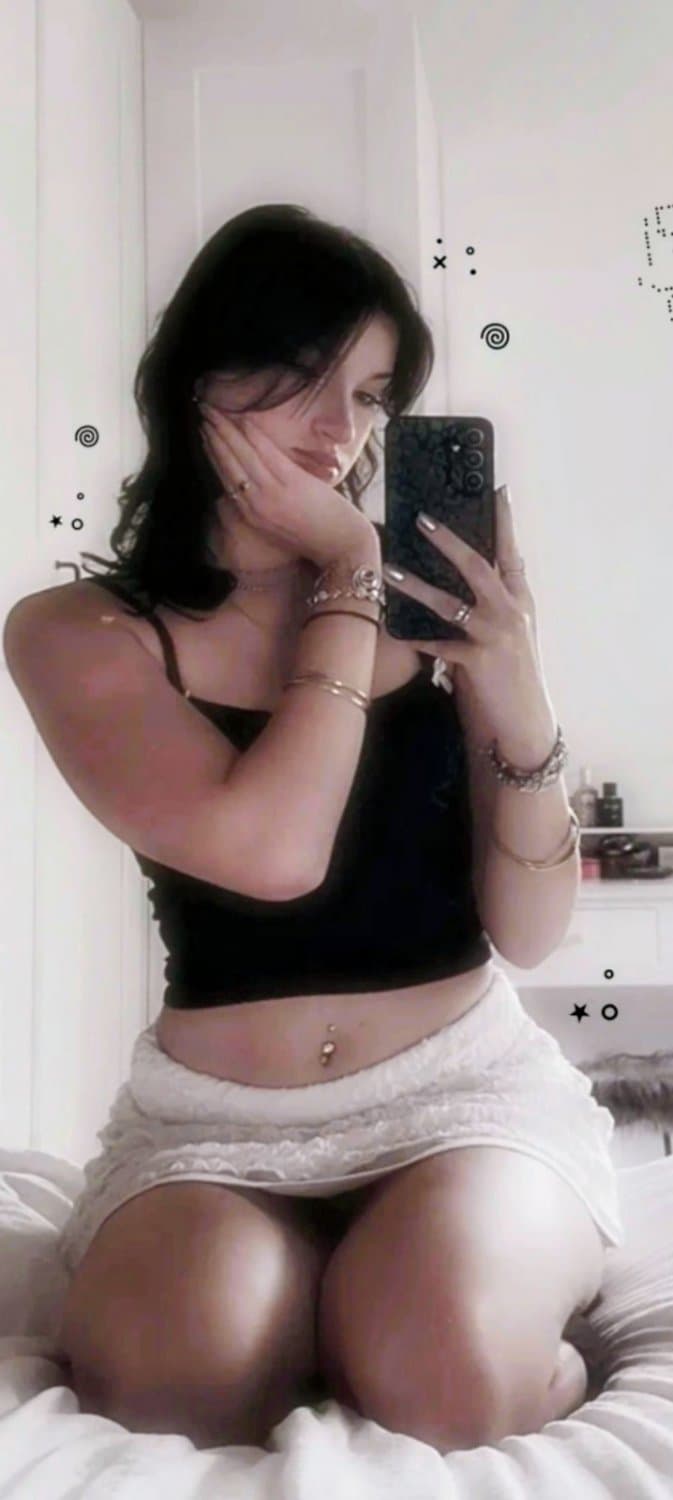 Creepy dark haired IRL goth girl Jana. You know this bitch got a slutty side