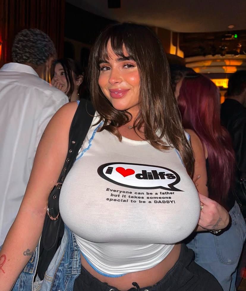 20 Likes For This MASSIVE Natural Titty Slut’s Nudes (sucking bbc, titty reveals, Backshots, shared)