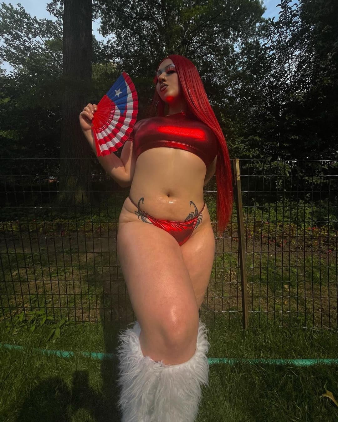 Sexy lil Gothic thick booty