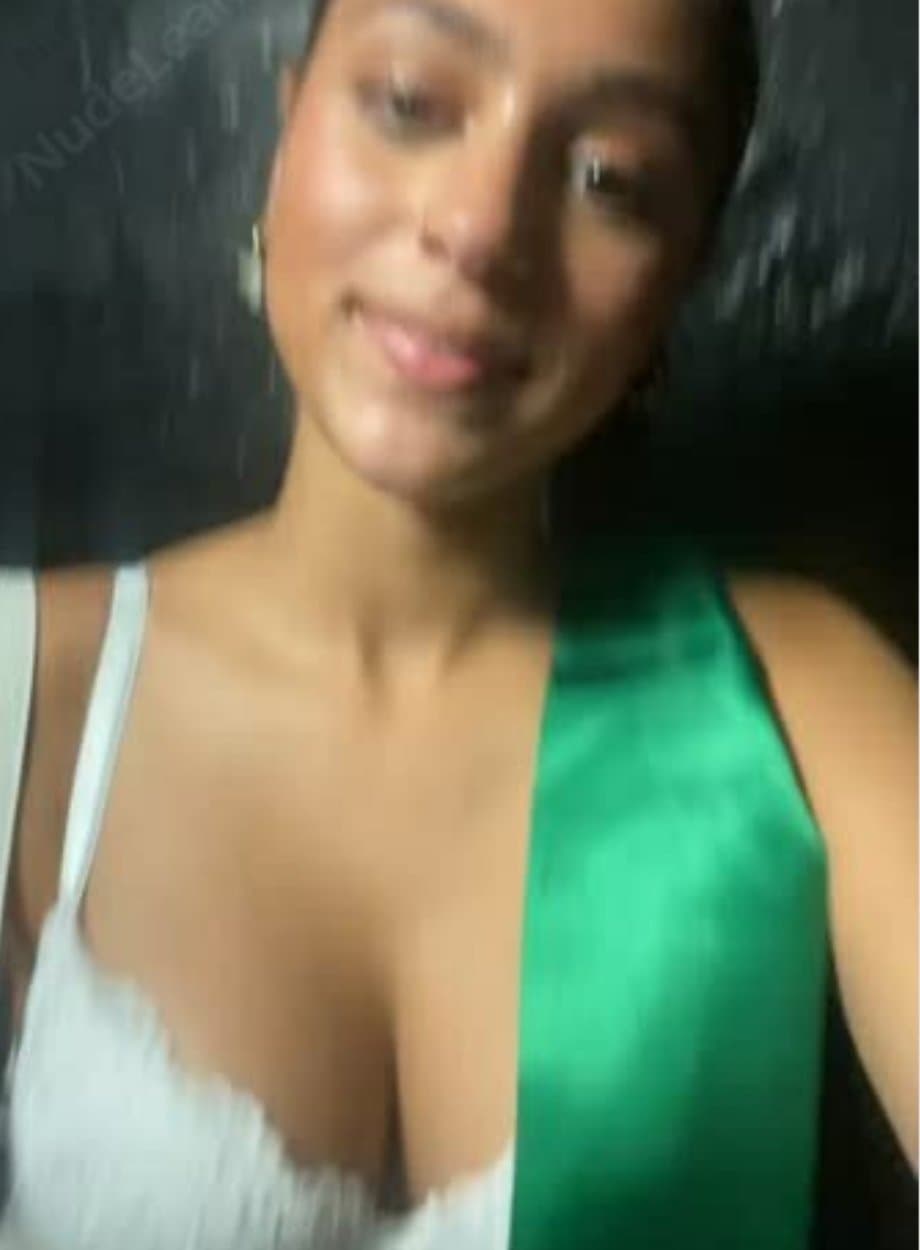 amateur couple nude May Adreyfus