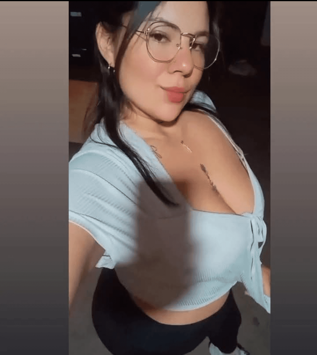 Click to view full size Hay algo de esta gordibuena es enfermera en general Rodríguez