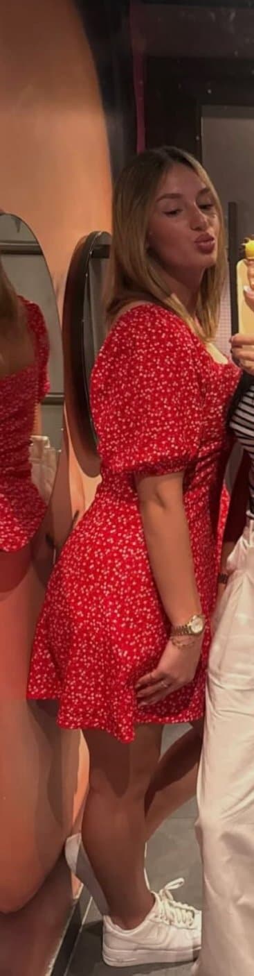 Amina.. Tuzla??/Wien?? Kommentiert geil / Komentarisite! Ko Poznaje inbox, wer sie kennt, dm