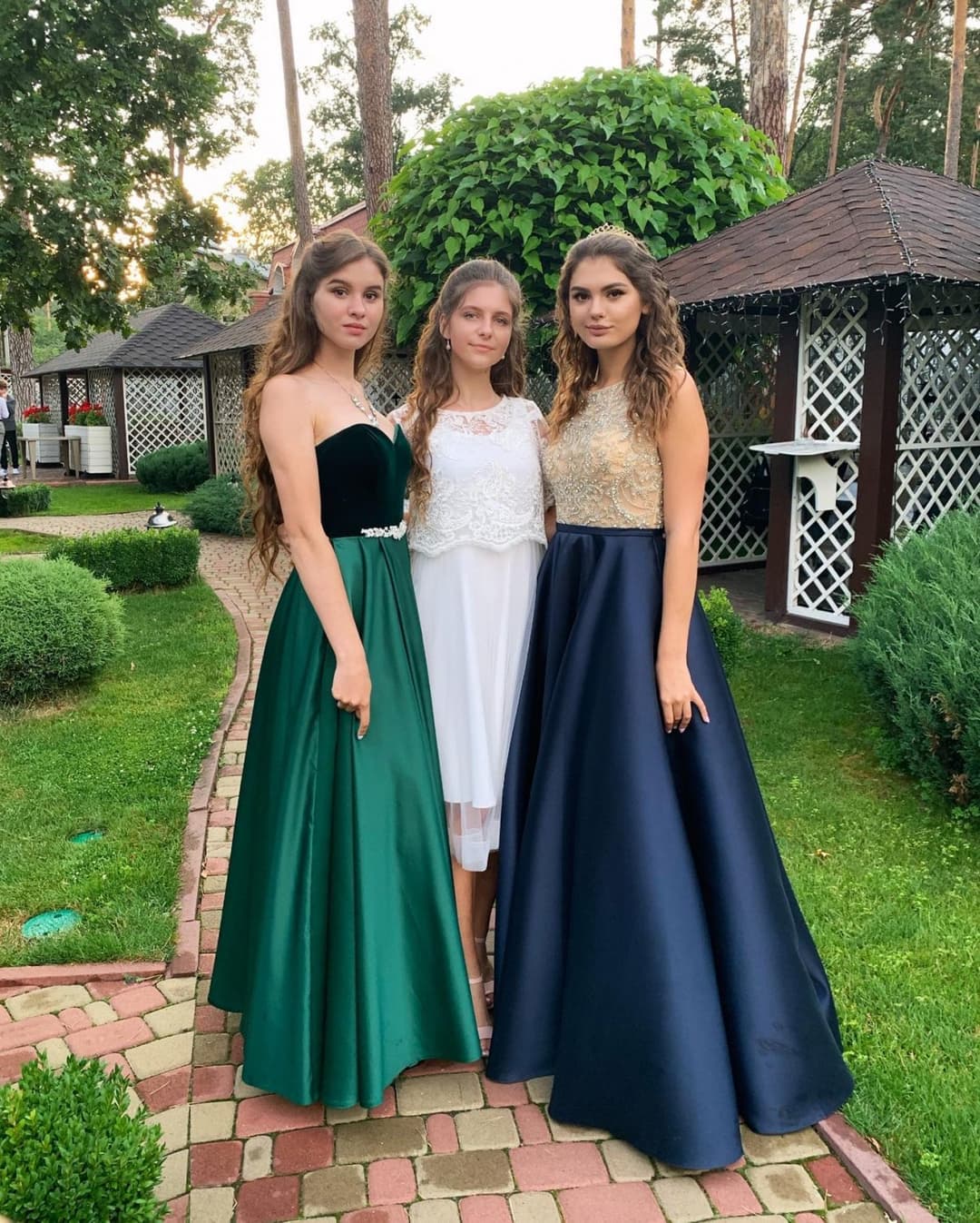 Sexy high heel slut. Hot feet