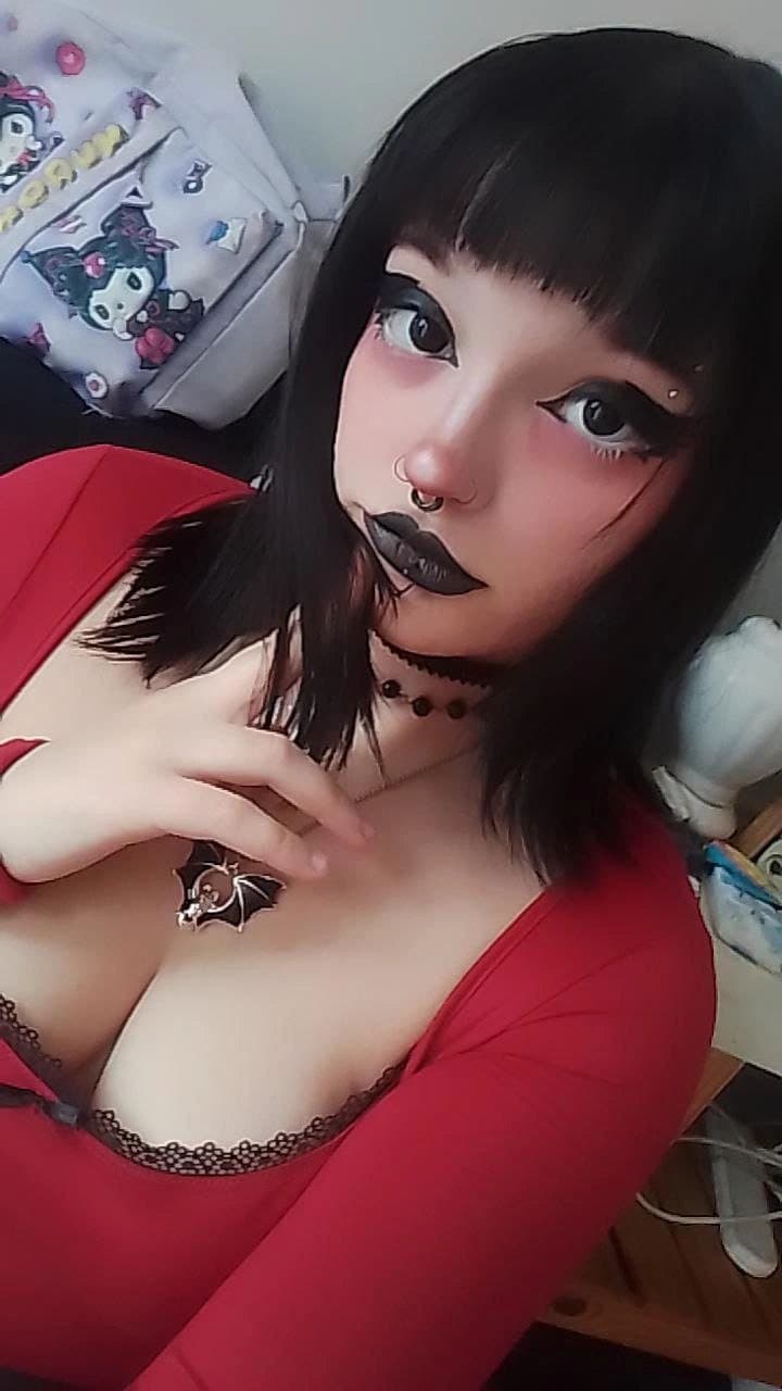 GOTICA ARGENTINA CULONA!????