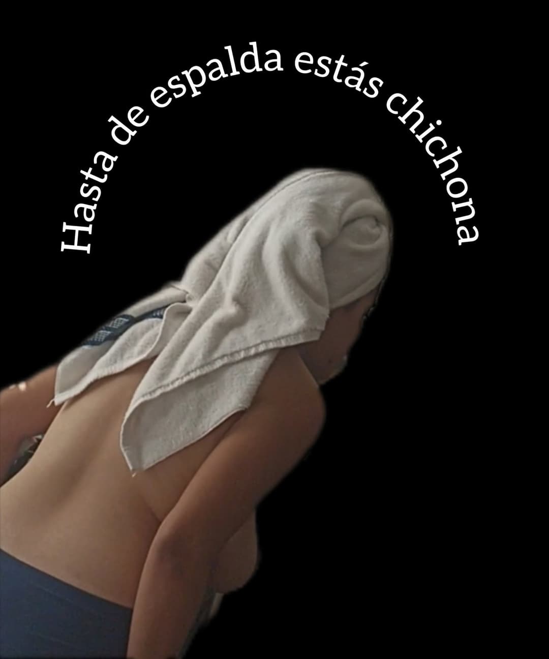 Putita tetona cambiándose espiada , spying on a big titted slut changing clothes