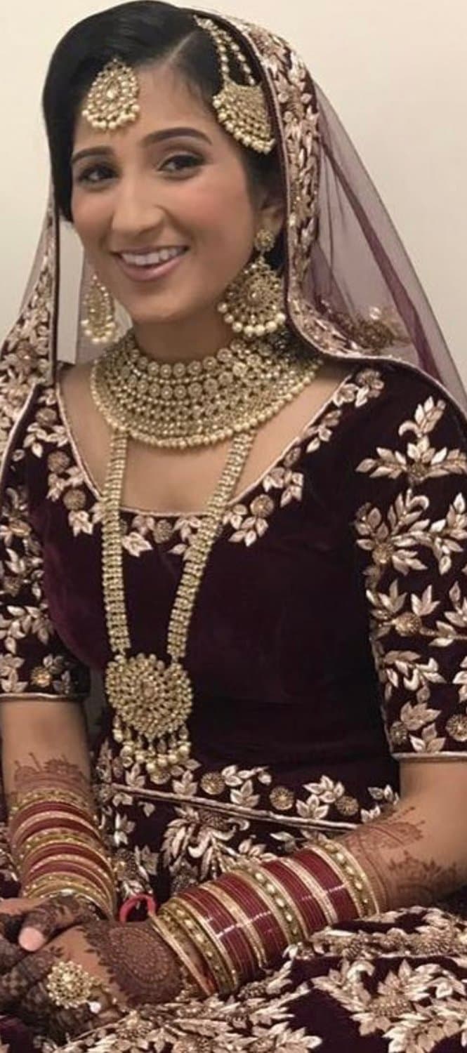 My sexy Indian cheating desi wife fucked hard by my friend bwc full tape