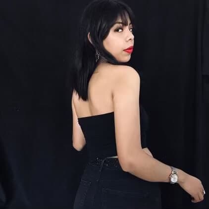 Gio, puta mexicana, cogida en 4 después de una sesión de fotos ?