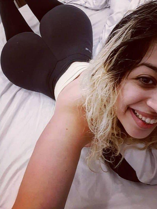 Click to view full size Heart Shaped Big Phat Ass ❤️