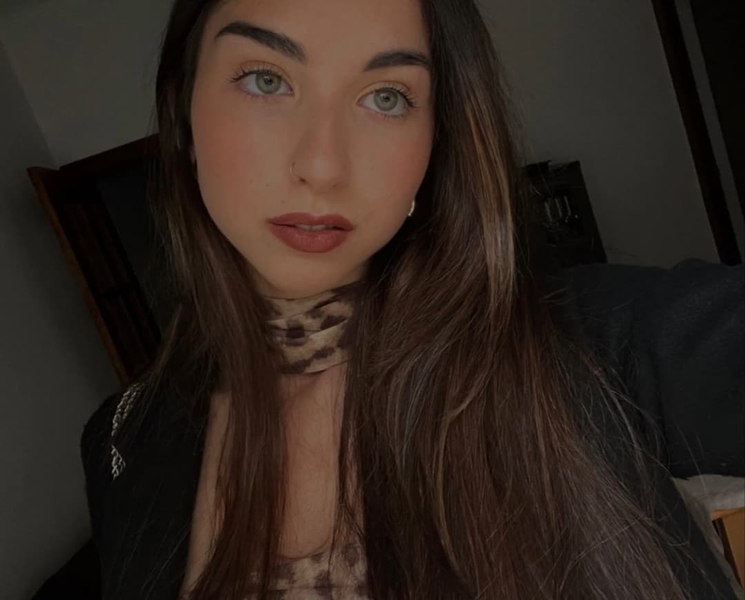 Viral Silver Techno Bouncing Boobs Girl Finally Found!