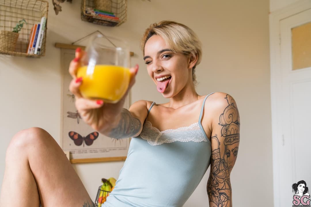 Witchy Pixie - Suicide Girls