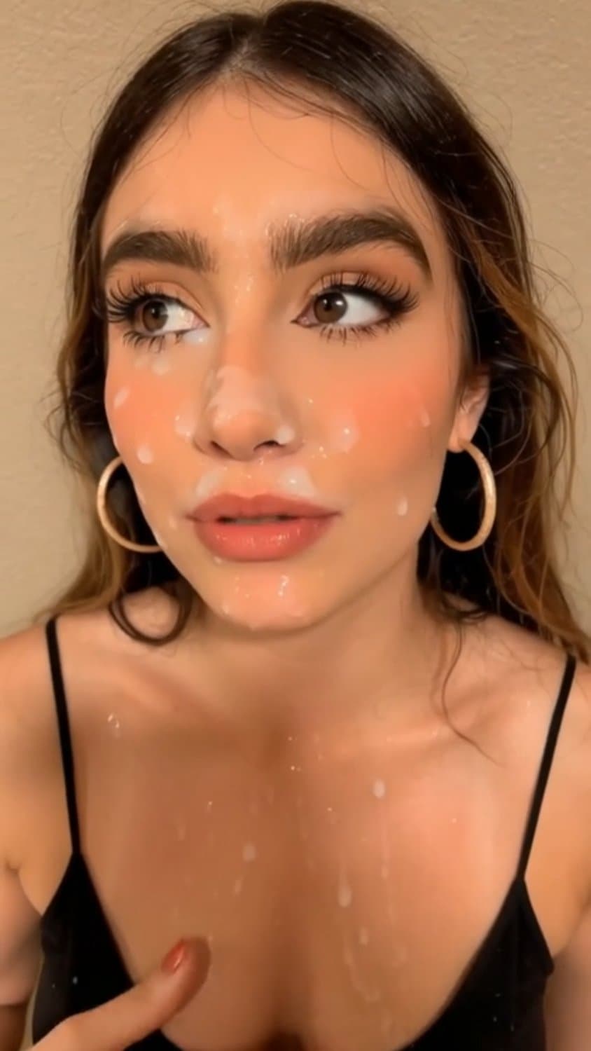 Paola Silerio Blowjob Bukake and cumshot (paola_silerio) Mexican Influencer TikToker NSFW Latina ?