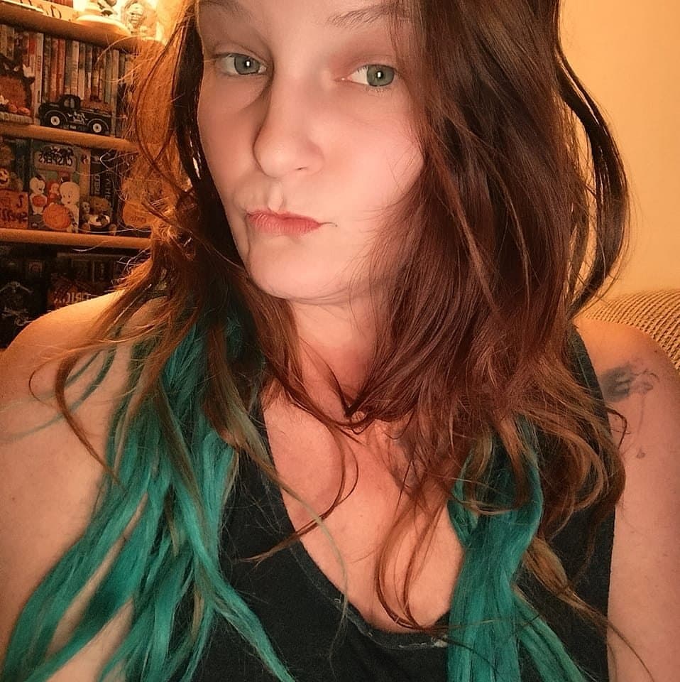 Click to view full size No wasted time in this video. G G W went straight to these two ladies having lesbian sex on the bus