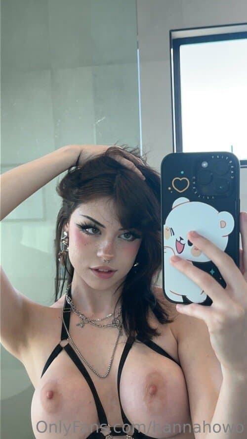 H4nn4h 0w0 Mass Nude Leaked ??