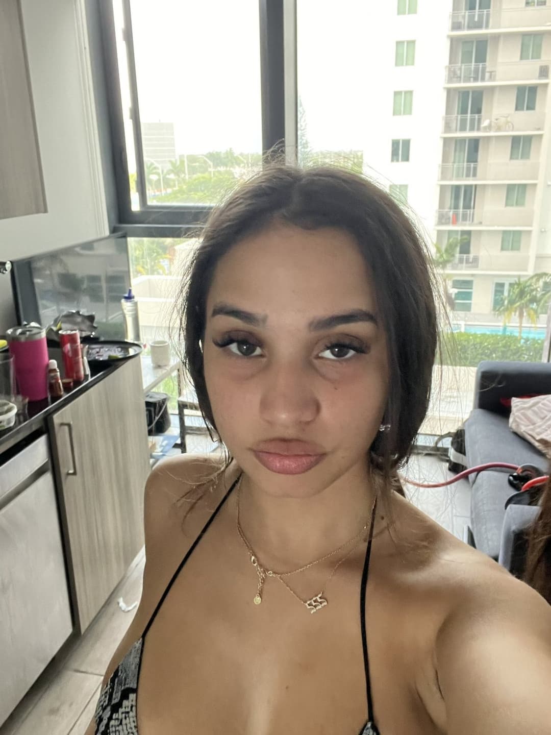 CÅMİLLA CRÜZ - FAT ASS LATINA TEEN PERFECT ASS PERFECT BODY