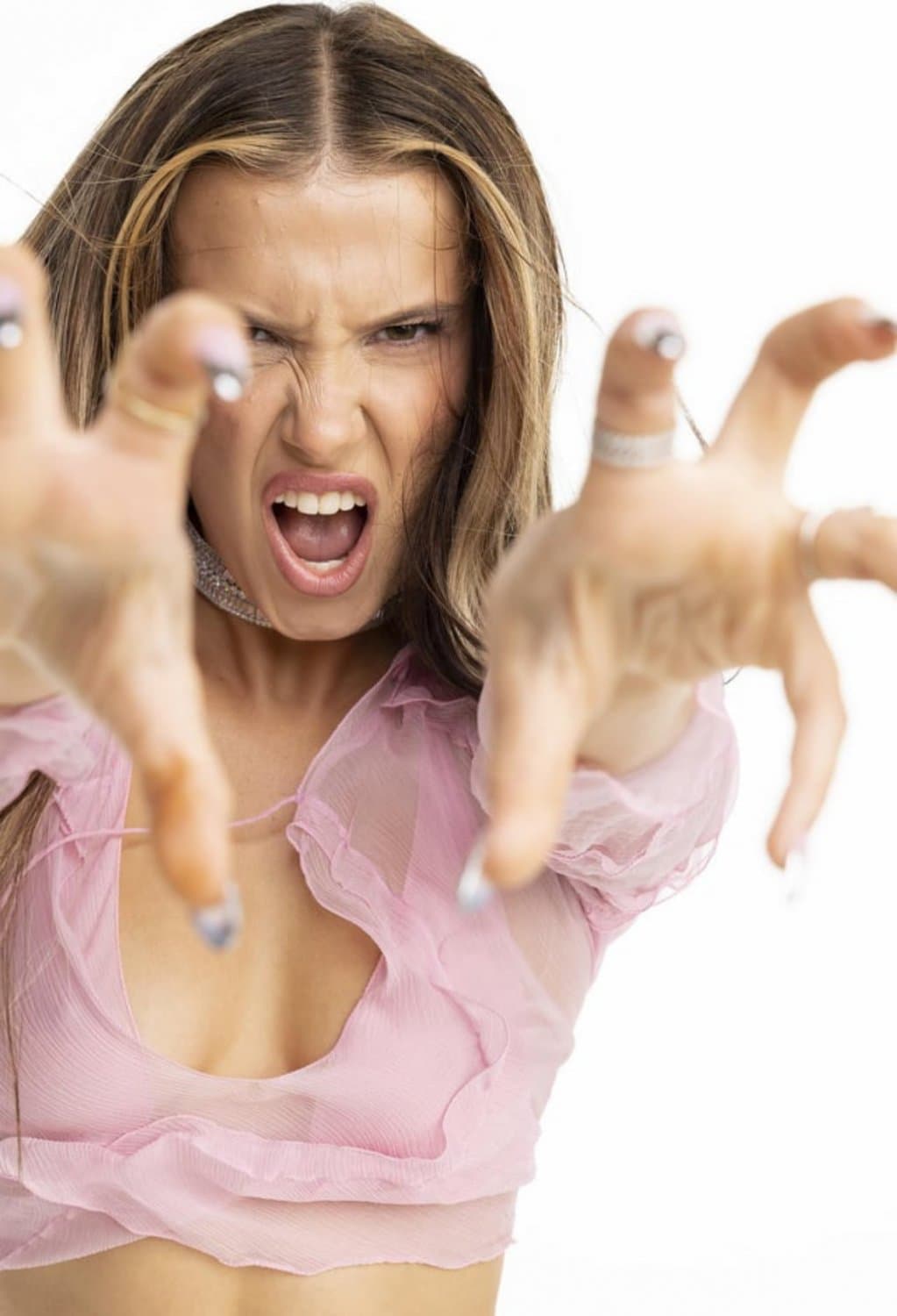 Millie Bobby Brown asking for cum