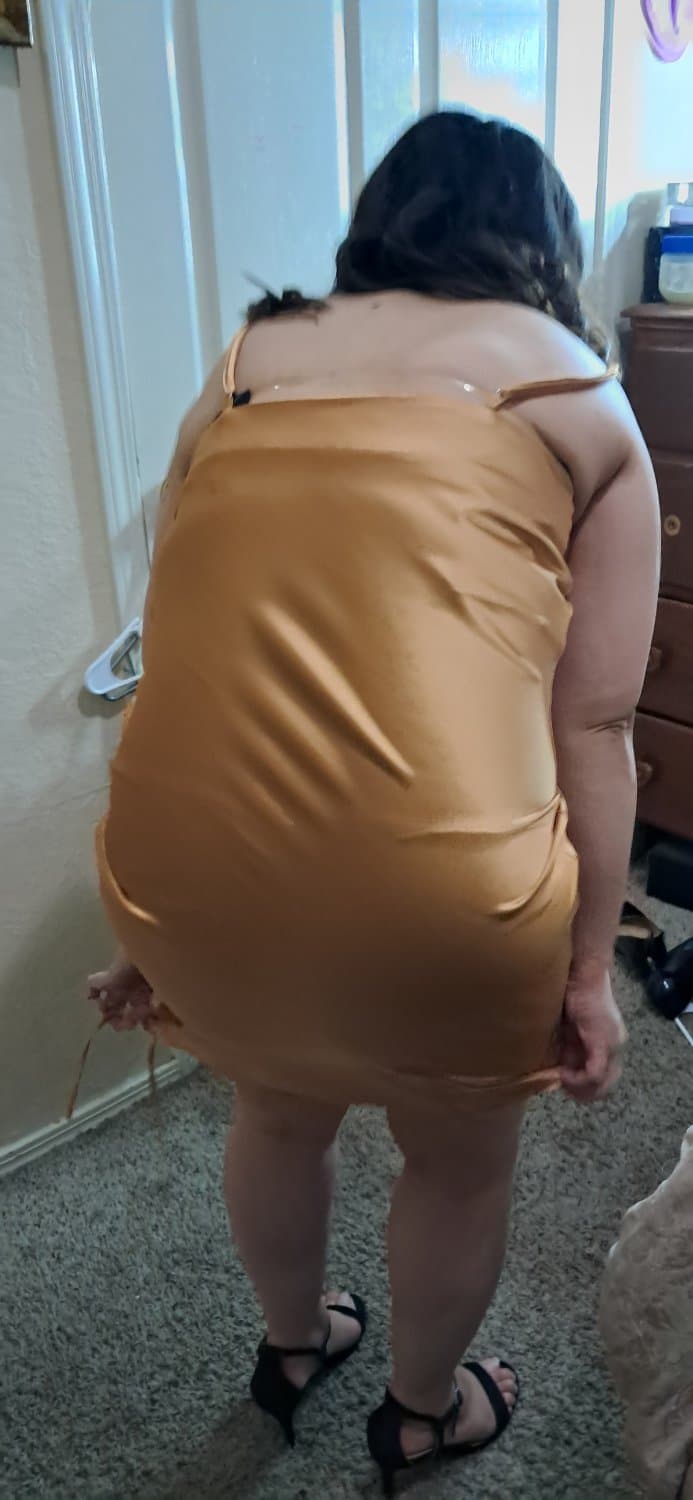 Convinced sister inlaw to show me her panties