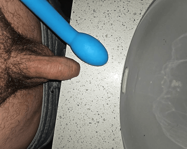 curious boy wearing gf´s clothes and using her toys! what a slut! kik: RainyLad1