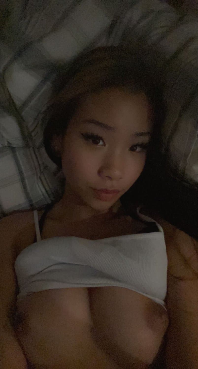Asian Instagram Slut Spreads Her Cunt For YOU to Fuck and Fill - ASIAN TEEN SLUT’S LEAKED NUDE TAPE