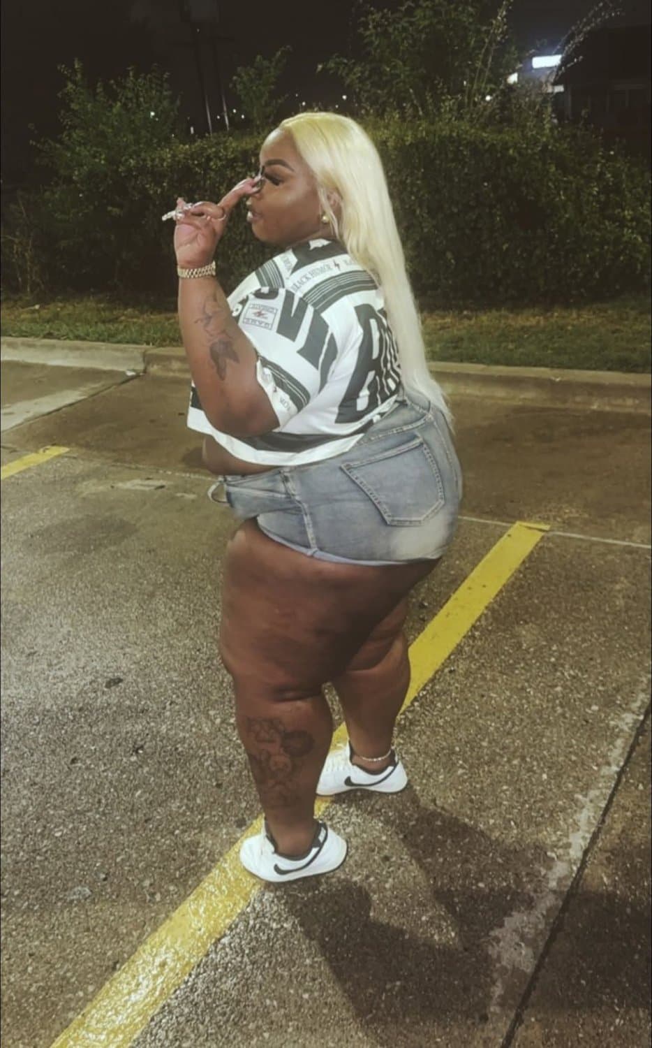 SEXY CHUNKY CHUBBY THICK CHOCOLATE EBONY BIG HUGE ASS SSBBW BBW