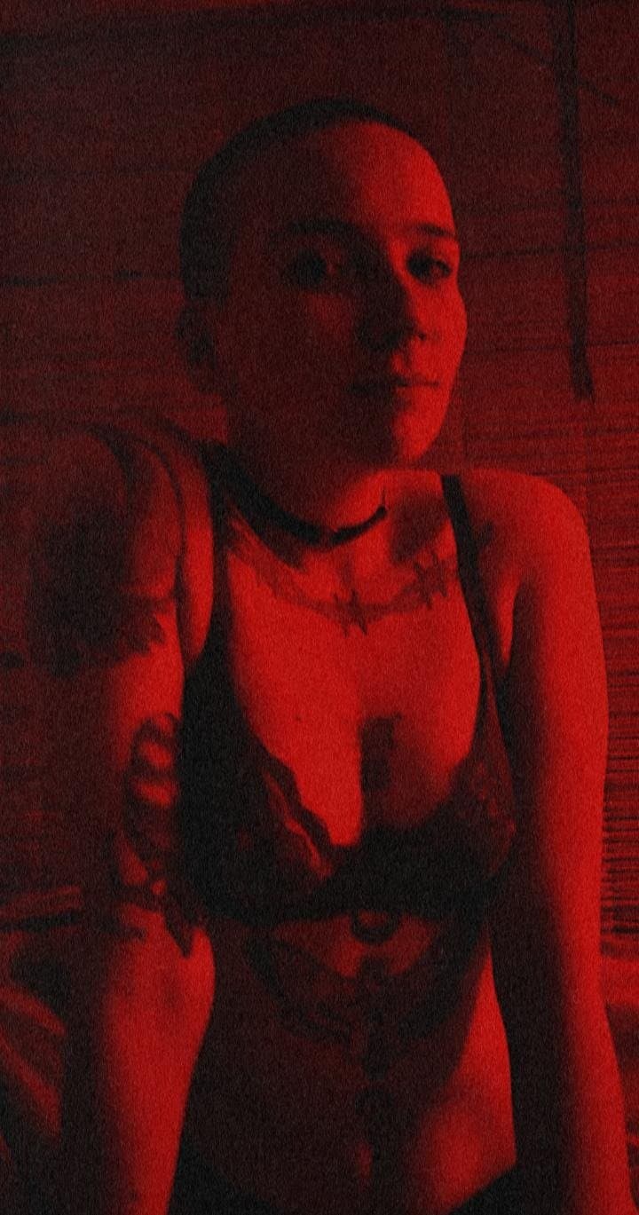 juli emo slut italia