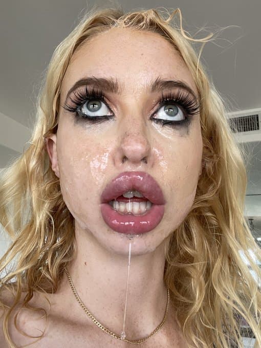 Chloe Cherry facefuck with facial and ahegao