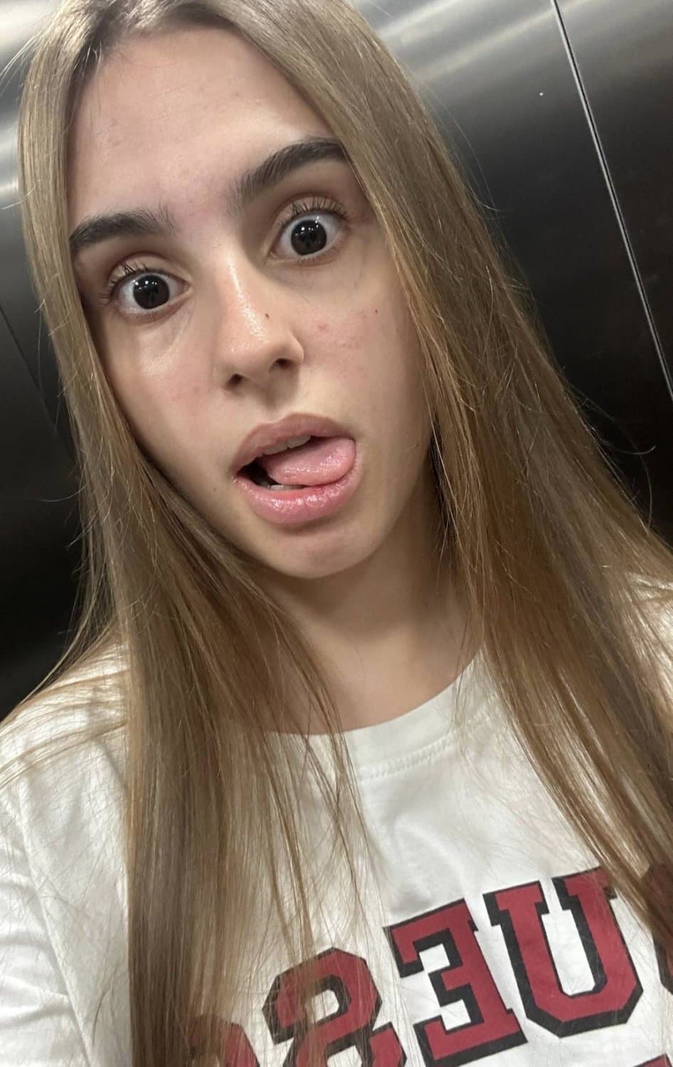 She was built for sucking dick she has blowjob skills like no other.