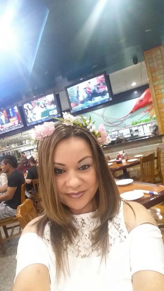 I secretly masturbate to my mom everyday ???