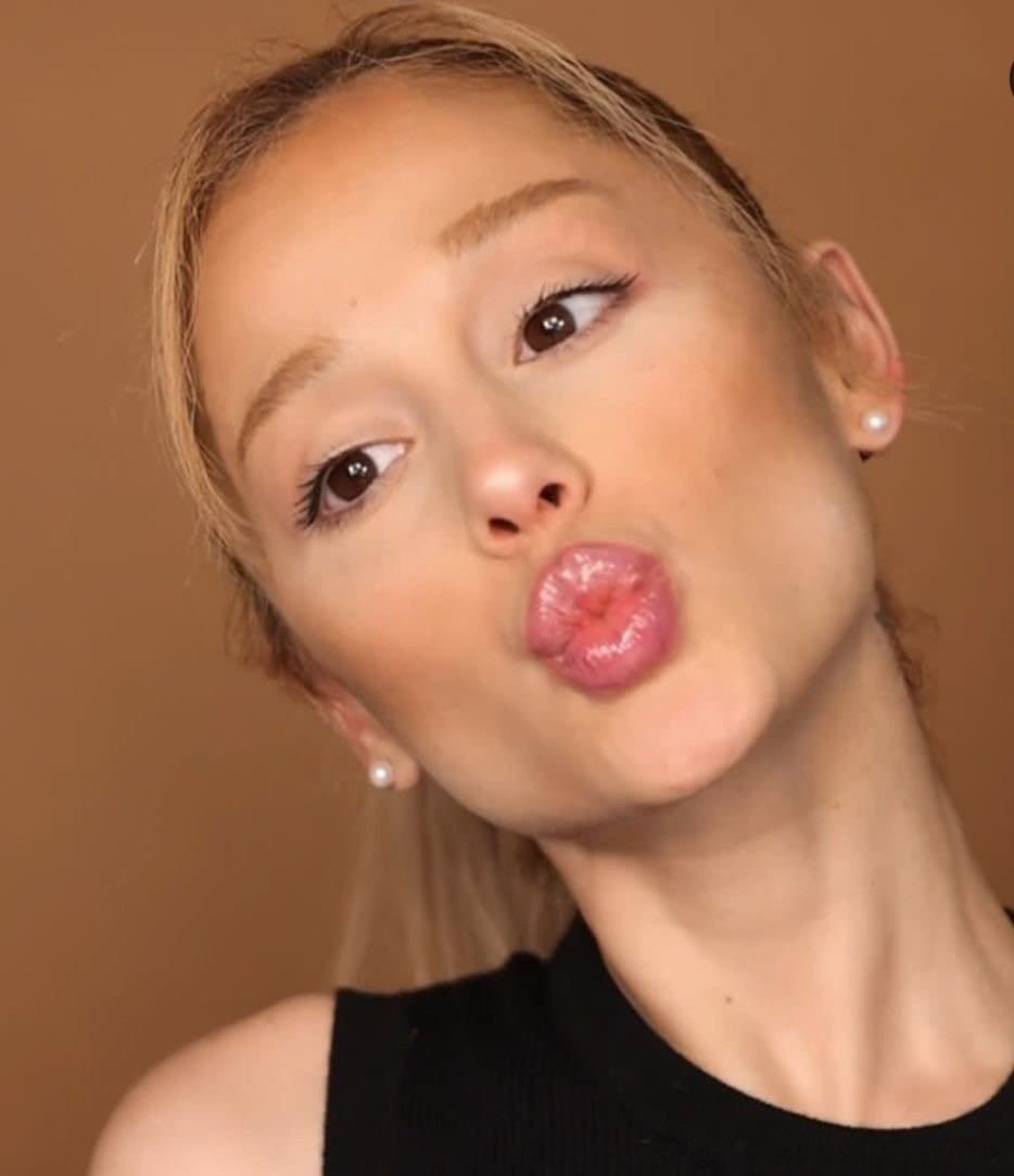 Ariana Grande is my favourite and only porn ??