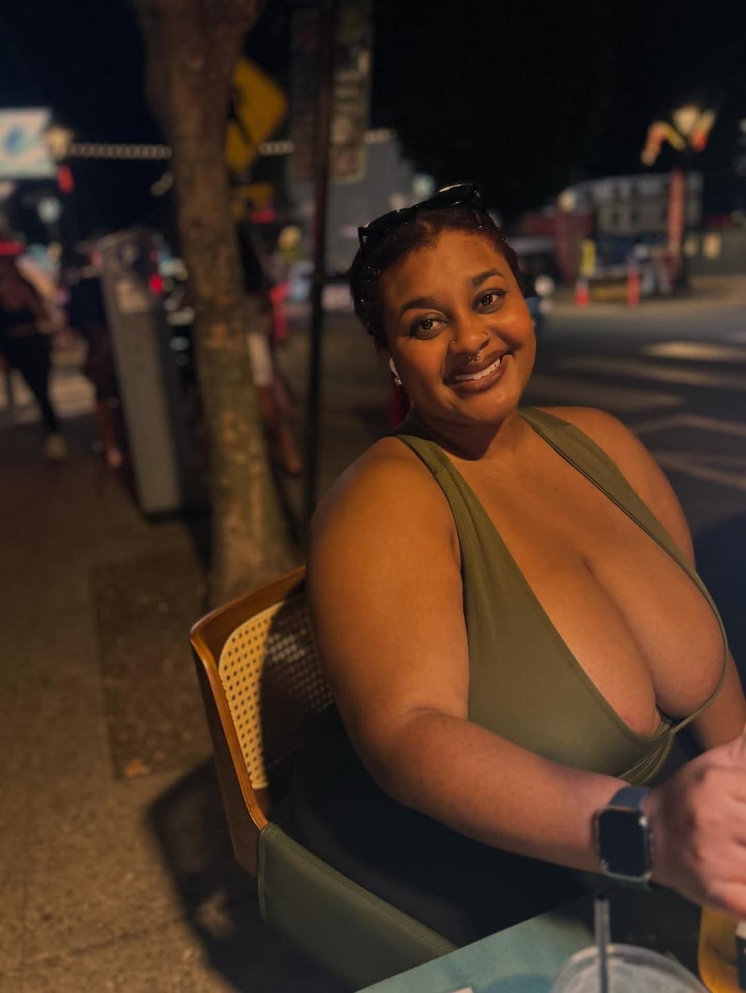 SEXY CURVY THICK EBONY BBW BIG BOOBS & BIG OLE ASS BOOTY