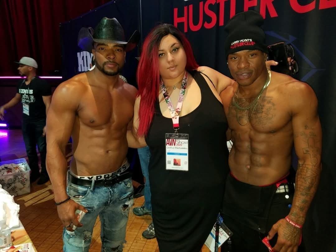 Fat Israeli White Bitch from The Valley CA Loves BBC and Swinger Parties