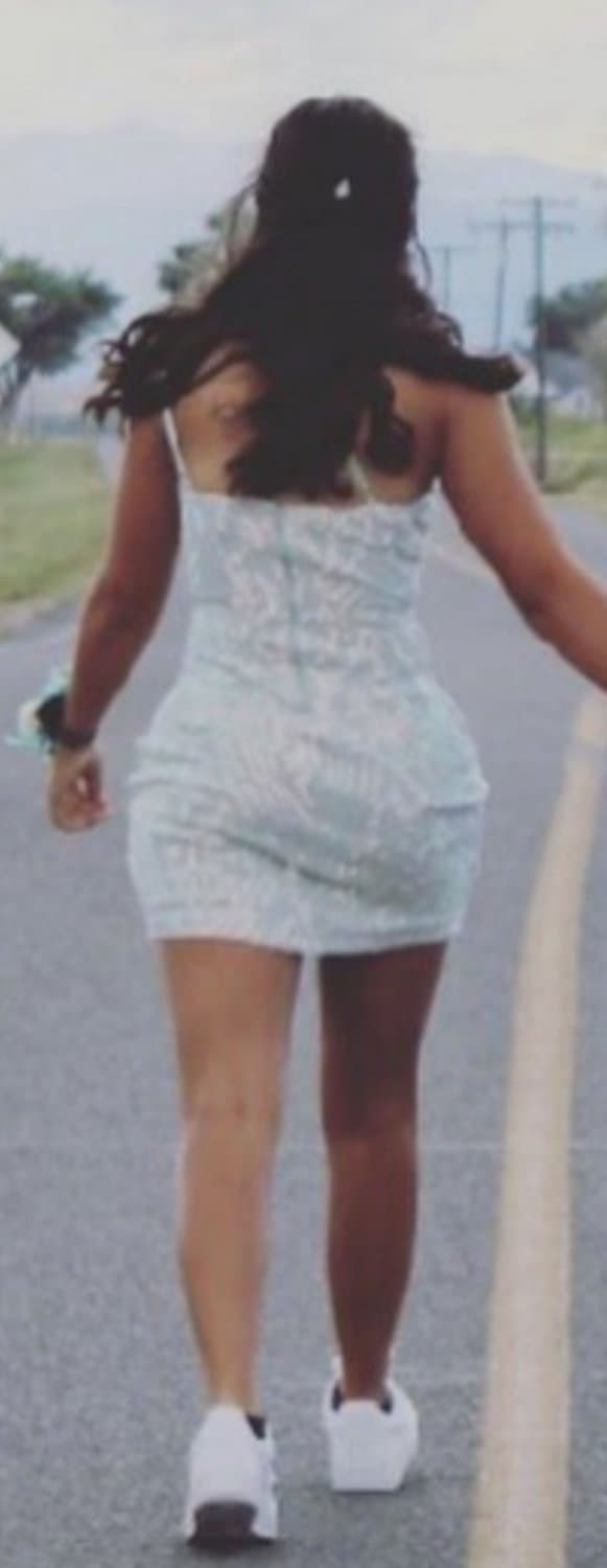 Fat ass latina slut Angie message her tele @Angie5637