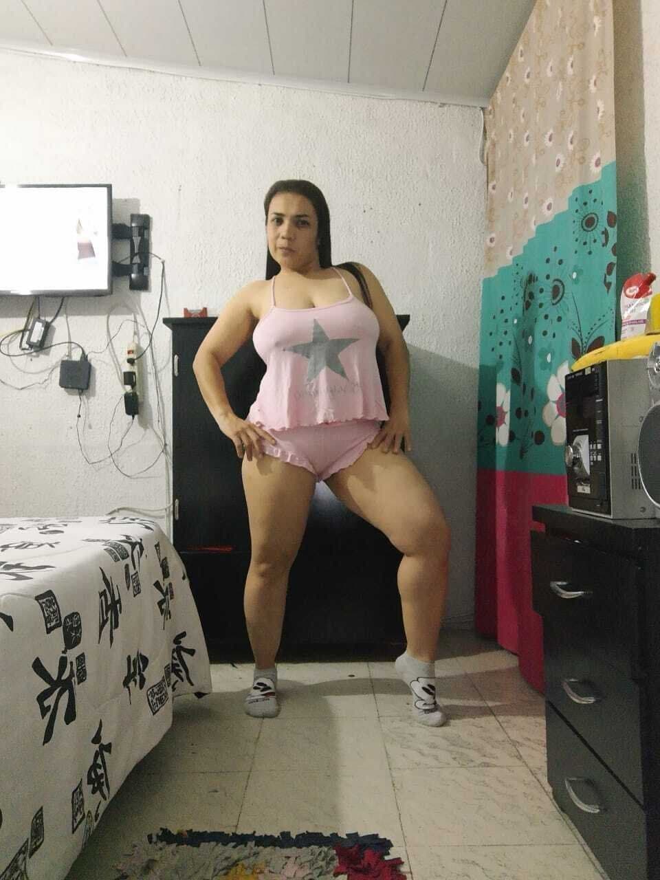 MyLF Culona y Tetona