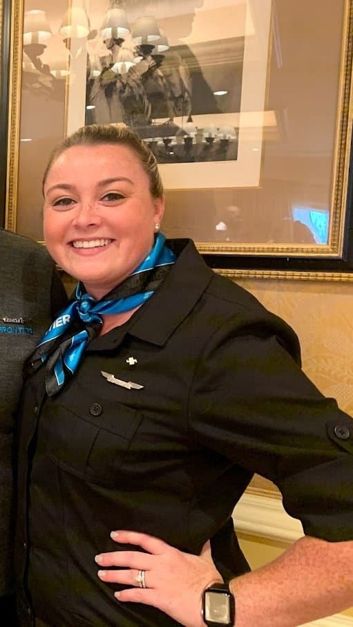 #38 Kelsey: Another Bimbo Frontier Flight Attendant