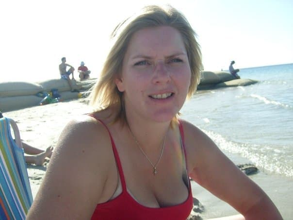 Mother (Jo) and Daughter (Amber) Websluts Together