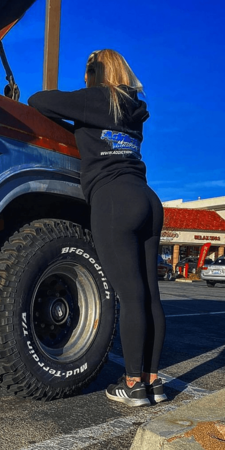 Beautiful thick blonde mechanic slut