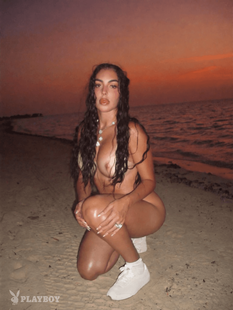 Georgina Rodriguez ensaio proibido da Playboy ( banned Playboy photoshoot)