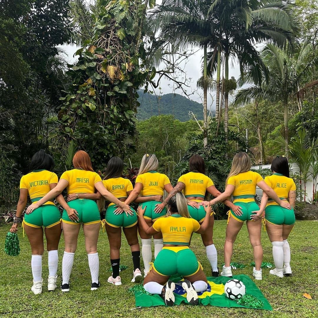 Click to view full size Aylla Gattina Trans Sexy Gostosa Cavala