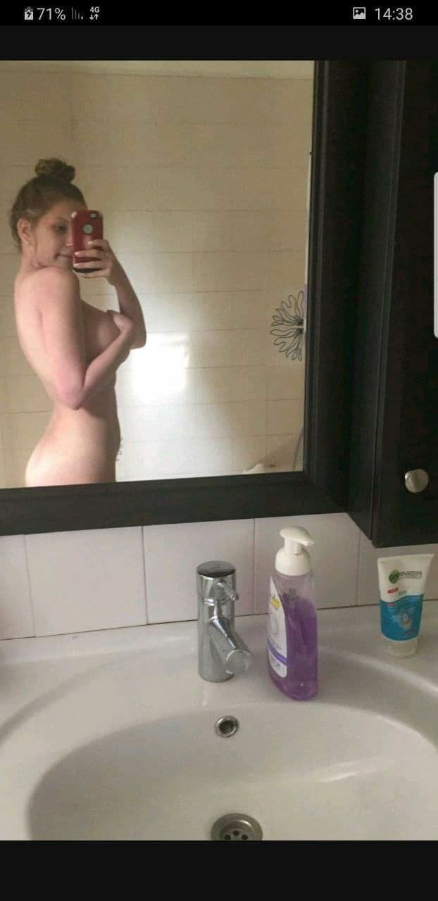 Click to view full size Sexy 25 years old sexy Israel girl want your dick