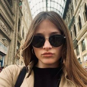 Qoqsik deserves some cum dont you think