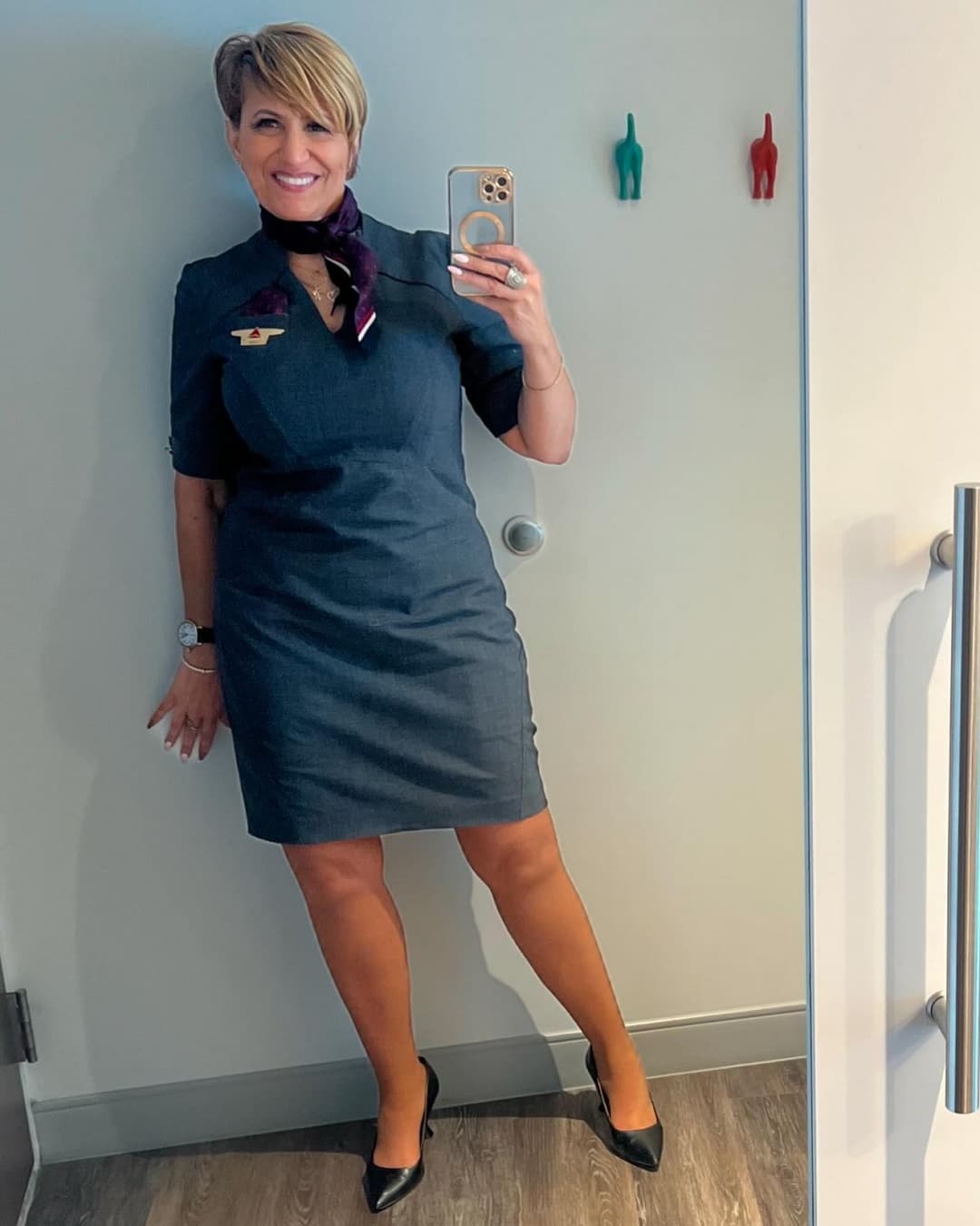 Thick Gilf flight attendant 3