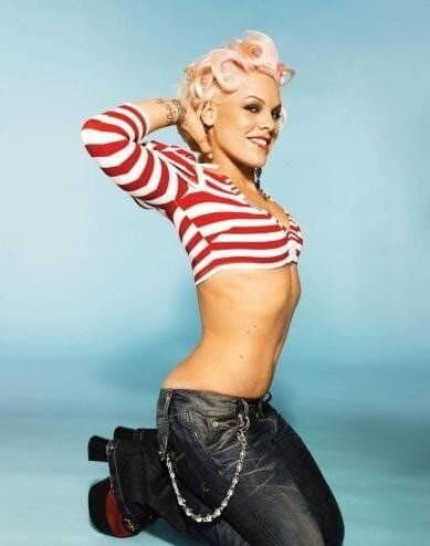 Pink Banging Body & Hot Ass & Petite Suckable Tits Has Me Dripping For The Goddess ?