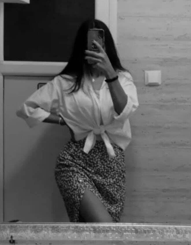 Shy algerian IRL whorthy of your cum