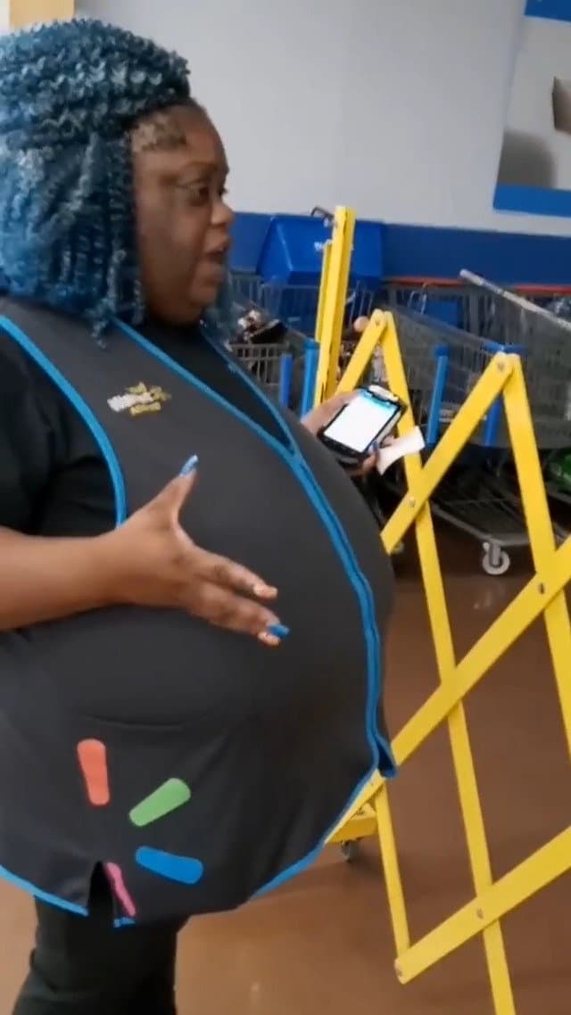 WalMart Worker With MEGA MAMMOTH Juggs!!