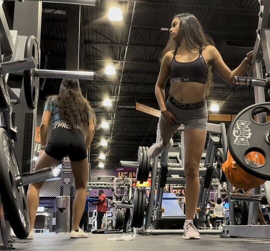 Perfect Latina gum sluts, lots of pics comments please