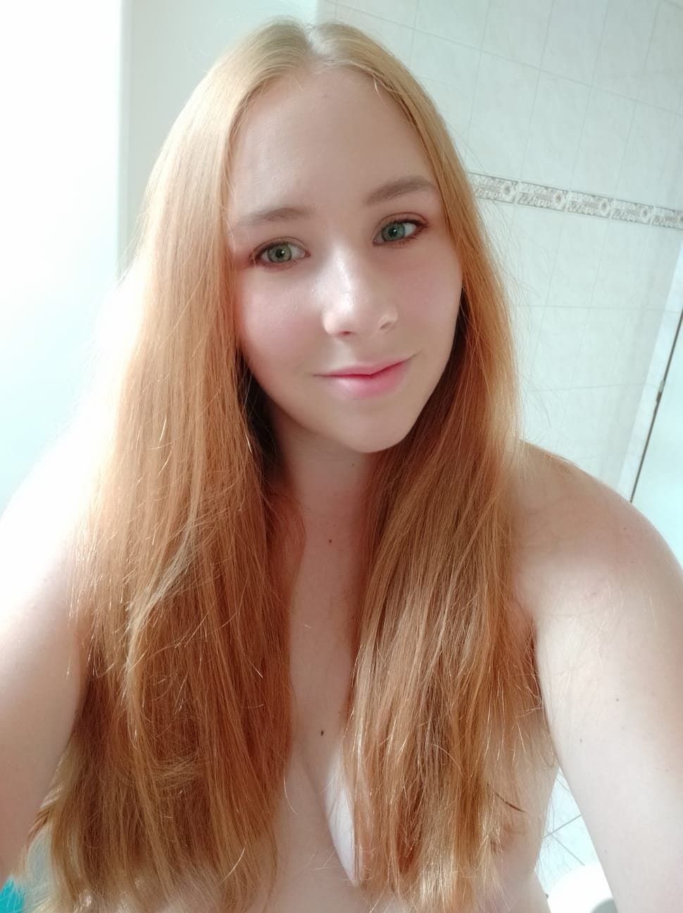 ?Horny 20y bbw slut need some love ?