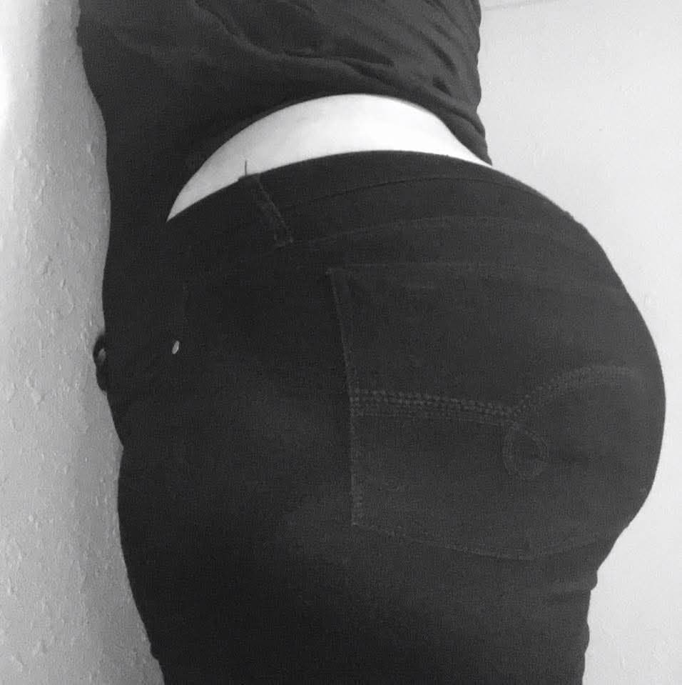 SSBBW THICK LATINA Huge Ass