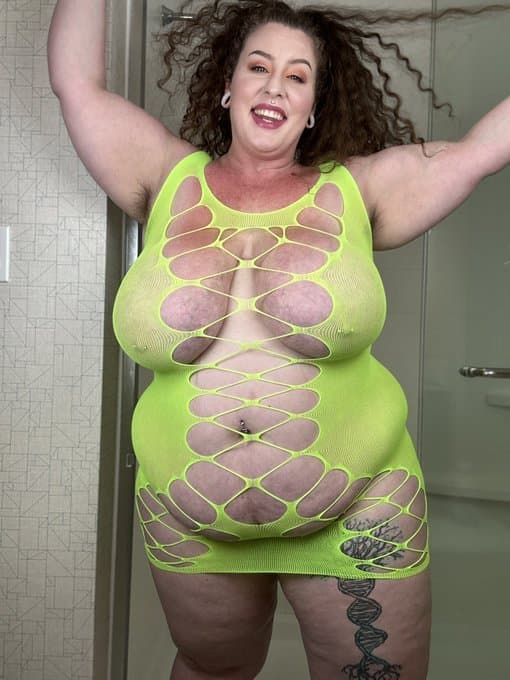 Hot bbw showing her sex skills 1