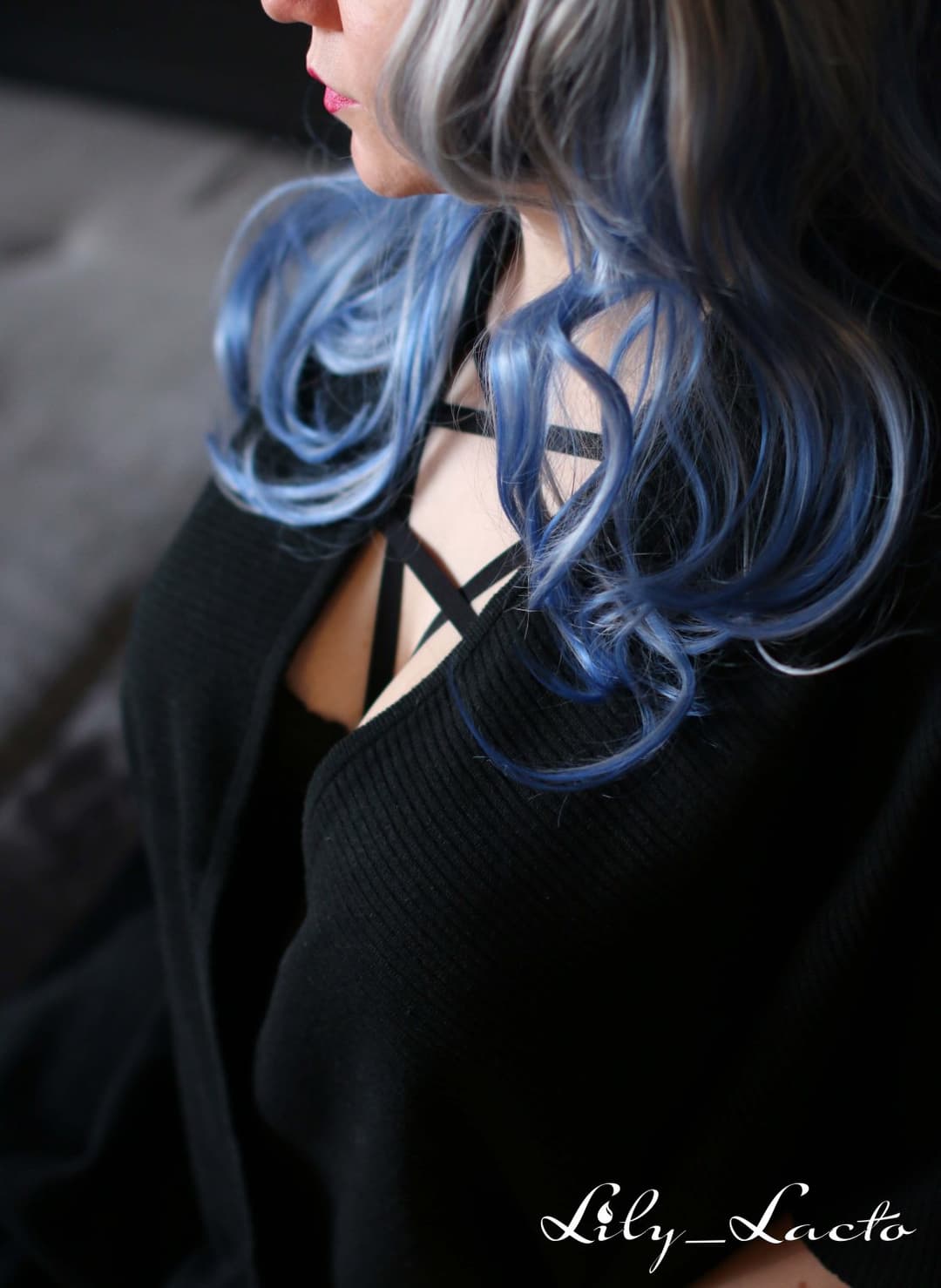 HUGE lactating tits on beautiful cammer model - Lily_lacto