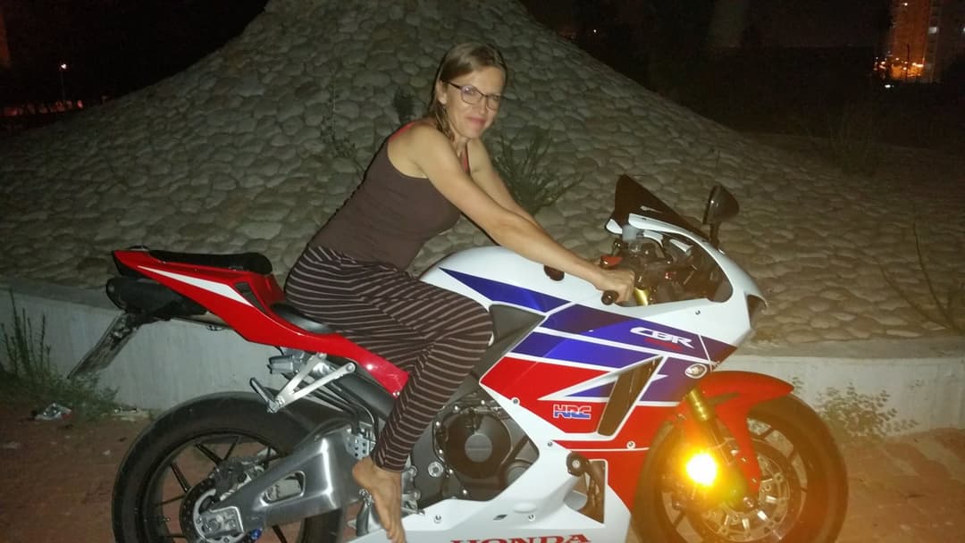 Boss on Bke Fucks Irina Secretary